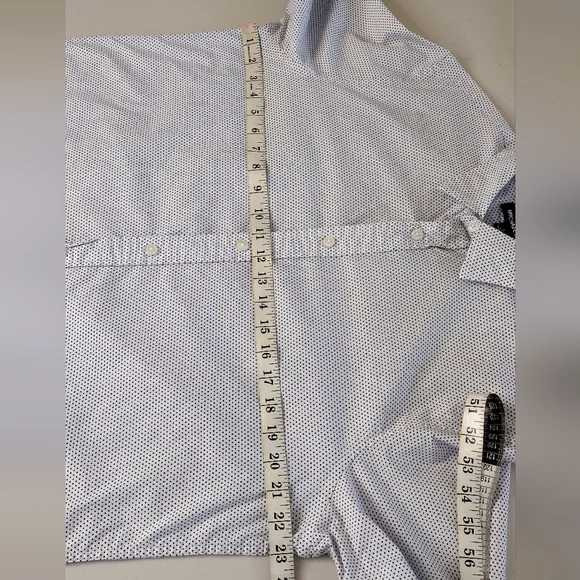 Michael Kors Men's Micro Polkadot Classic Fit Short Sleeve Button Down Shirt - Picture 9 of 13